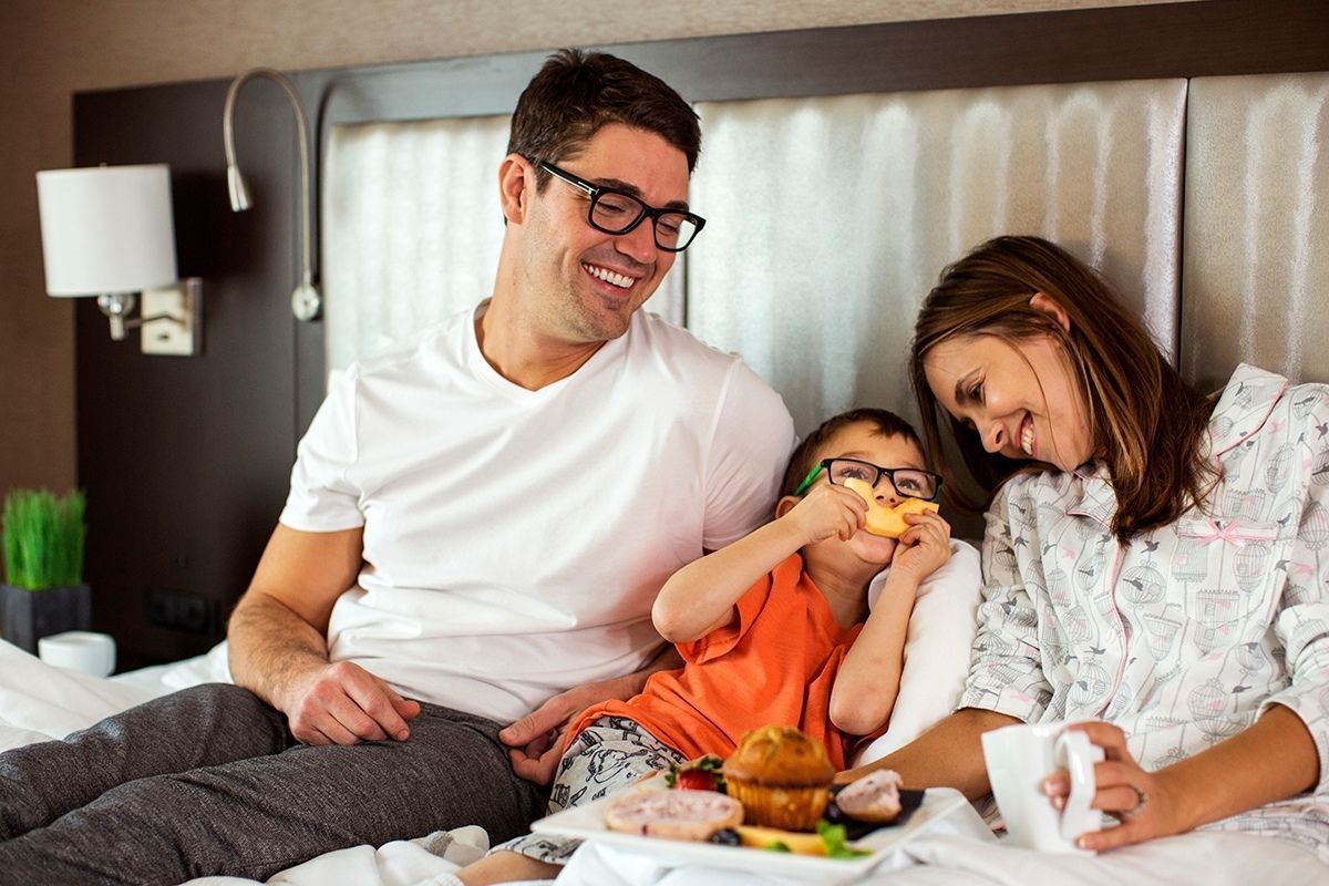 Kids Stay and Eat Free Holiday Inn Milton Keynes - East.